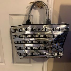 Victoria Secret Black Silver Sequin Large Zipper Tote